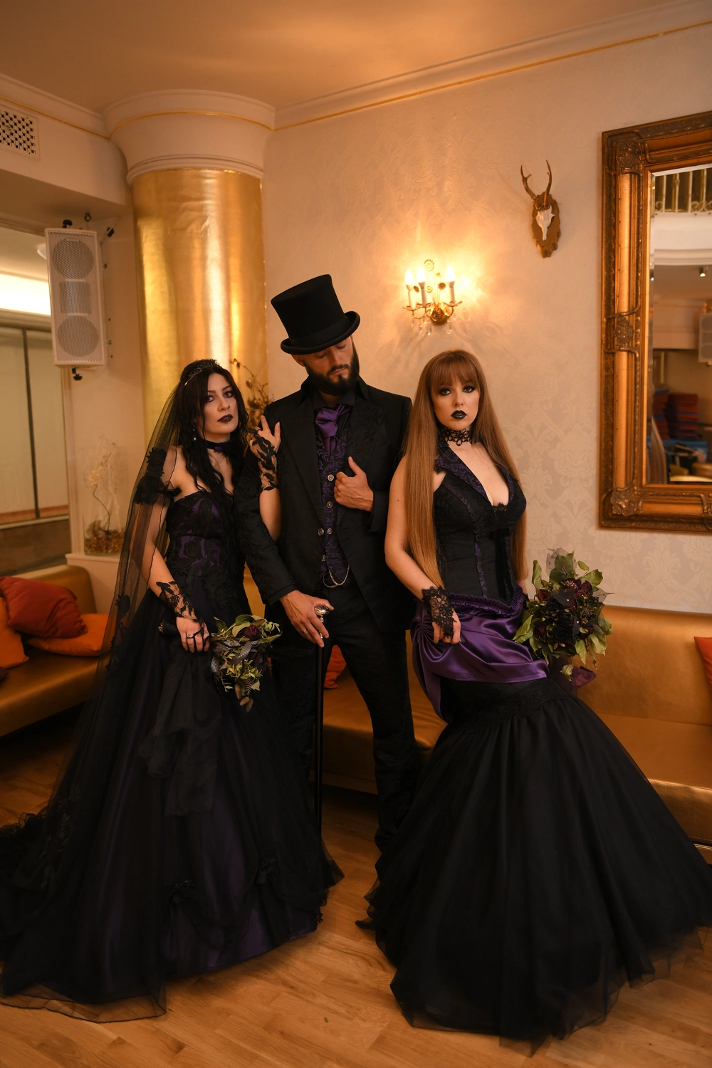 Brautatelier Mutz - Brautkleider - Lady Noir