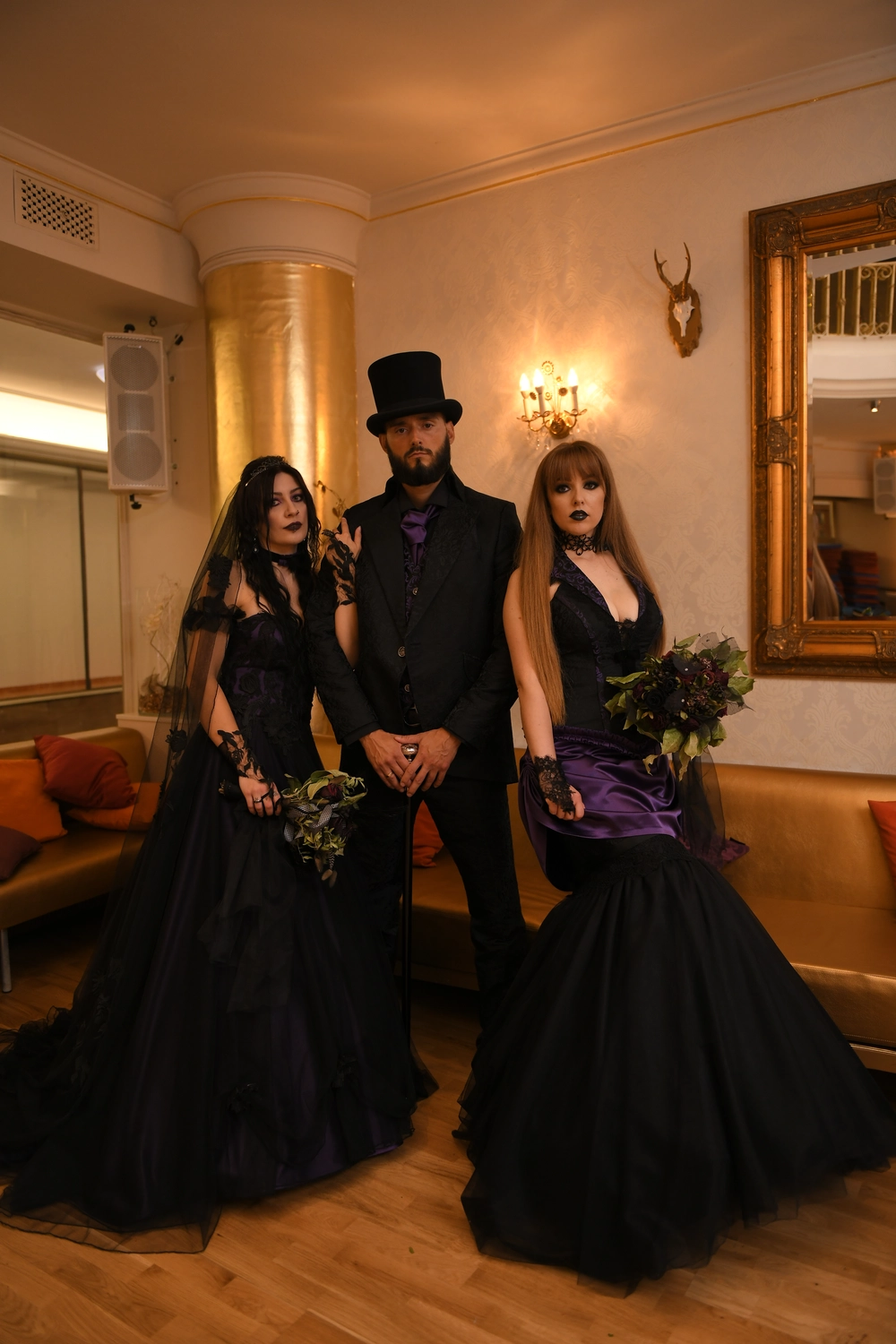 Brautatelier Mutz - Brautkleider - Lady Noir