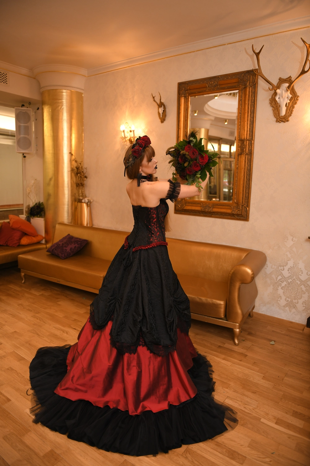 Brautatelier Mutz - Brautkleider - Lady Noir