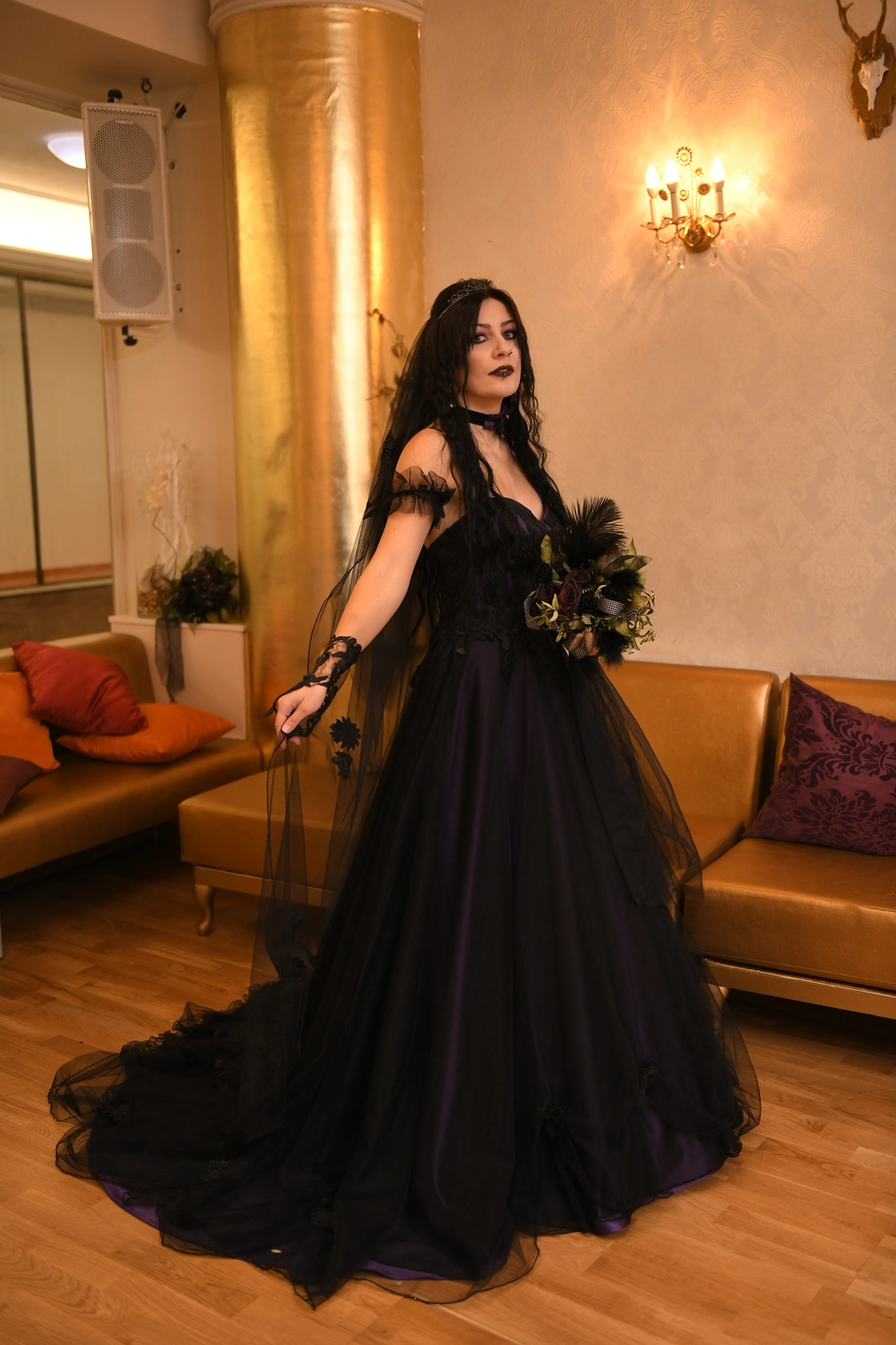 Brautatelier Mutz - Brautkleider - Lady Noir