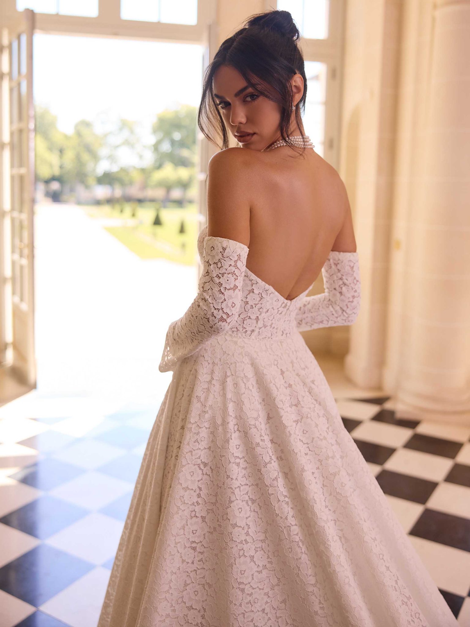 Bianco-Evento-Limited-dress-COSSIMA-(4)