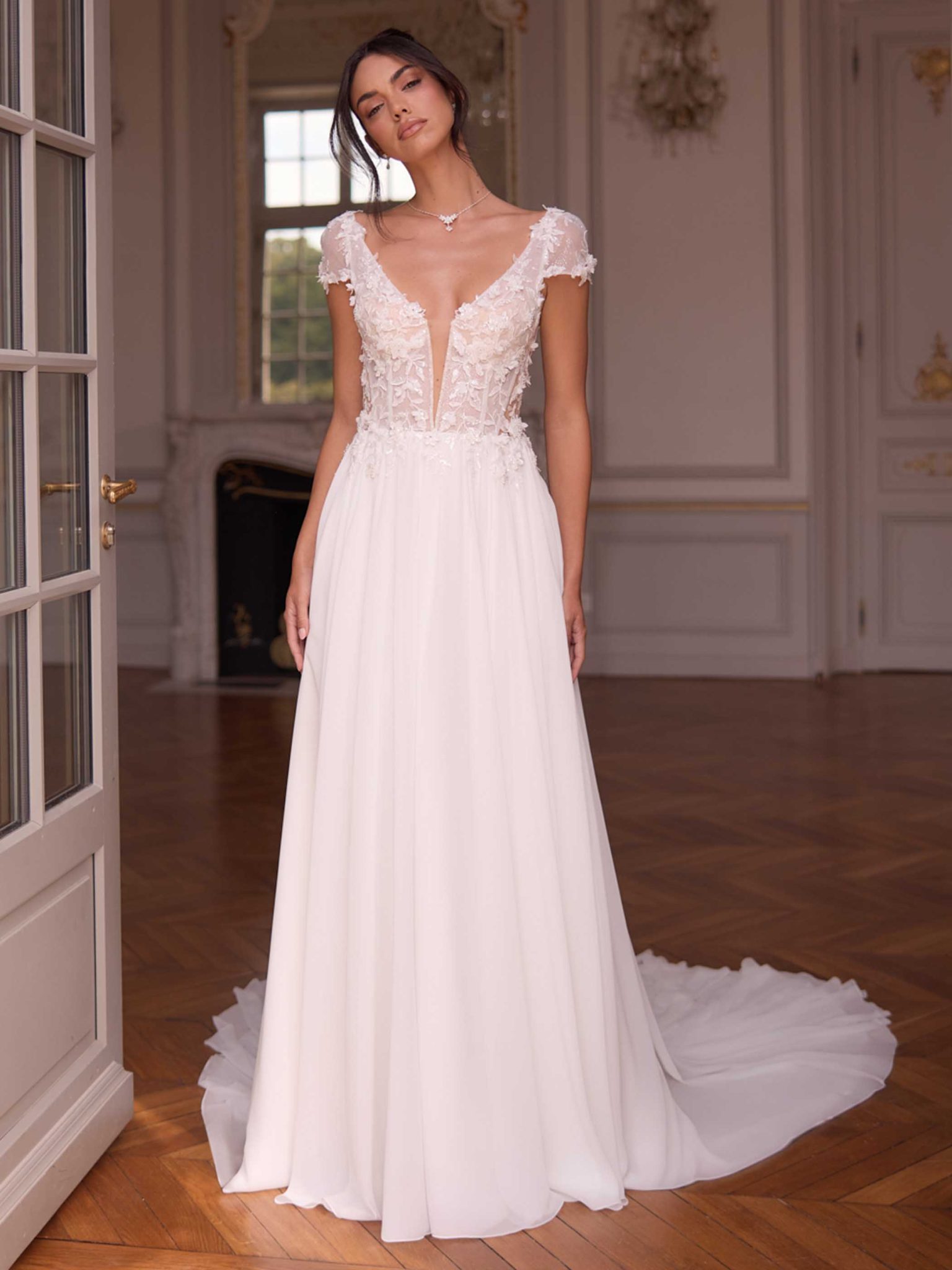 Bianco-Evento-Limited-dress-TERZA-(1)